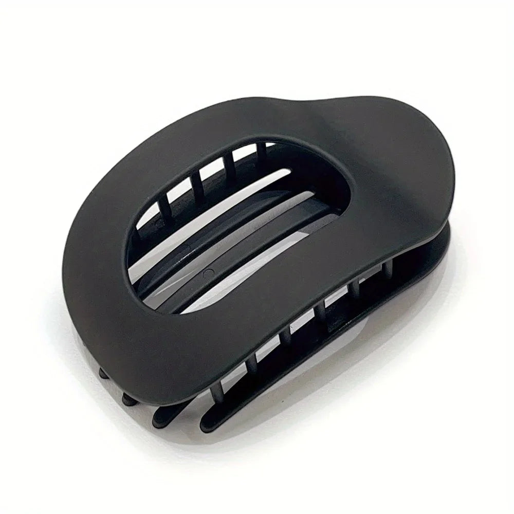 Fashion Oval Hair Claw Clip for Women New Design Leopard Matte Curved Flat Styling Barrettes Acrylic Lying Down Hair Accessories