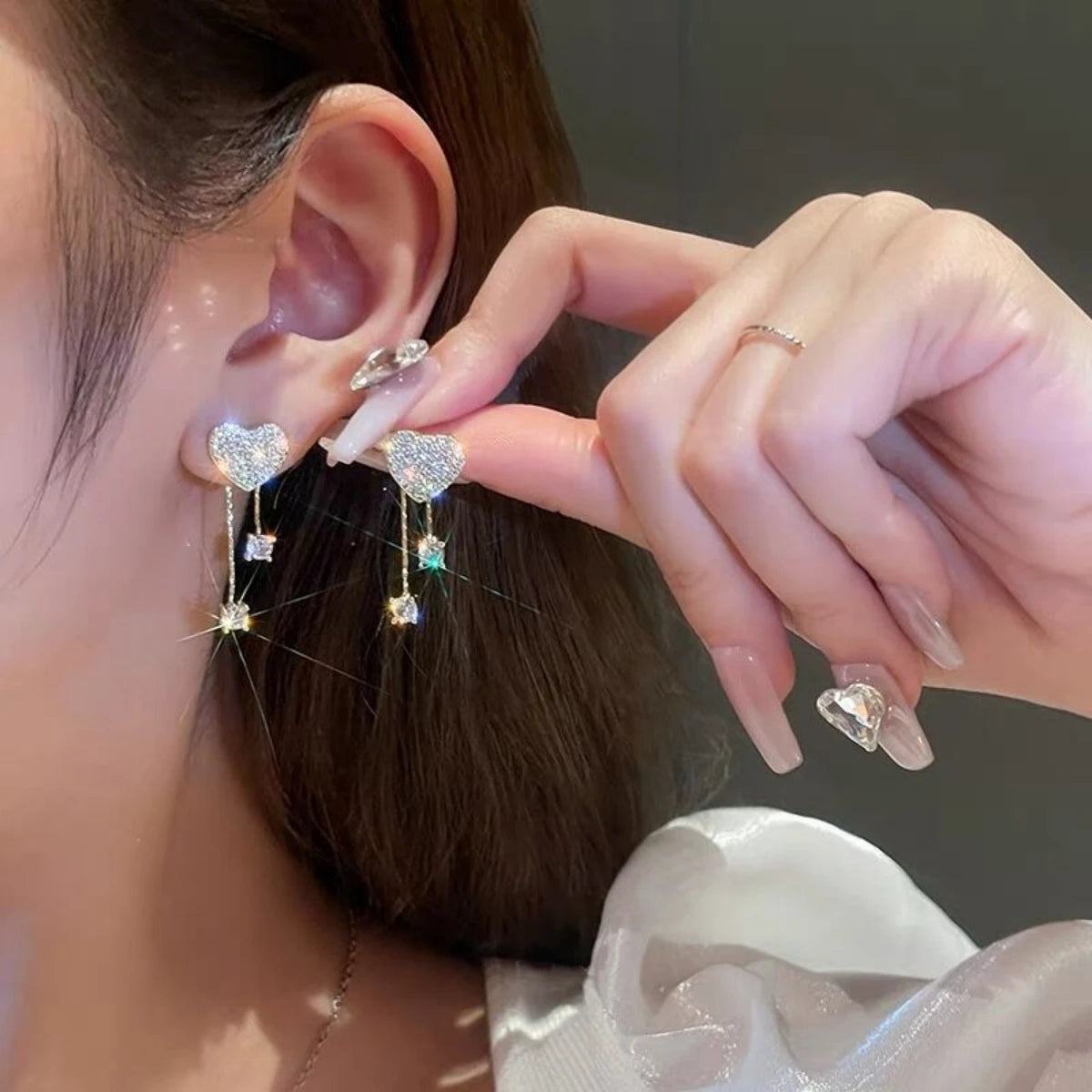 2 Women's Silver Needle Bow Studded With Diamond Pearl Earrings, Fashionable And Niche Design, High-end And Refreshing Earrings